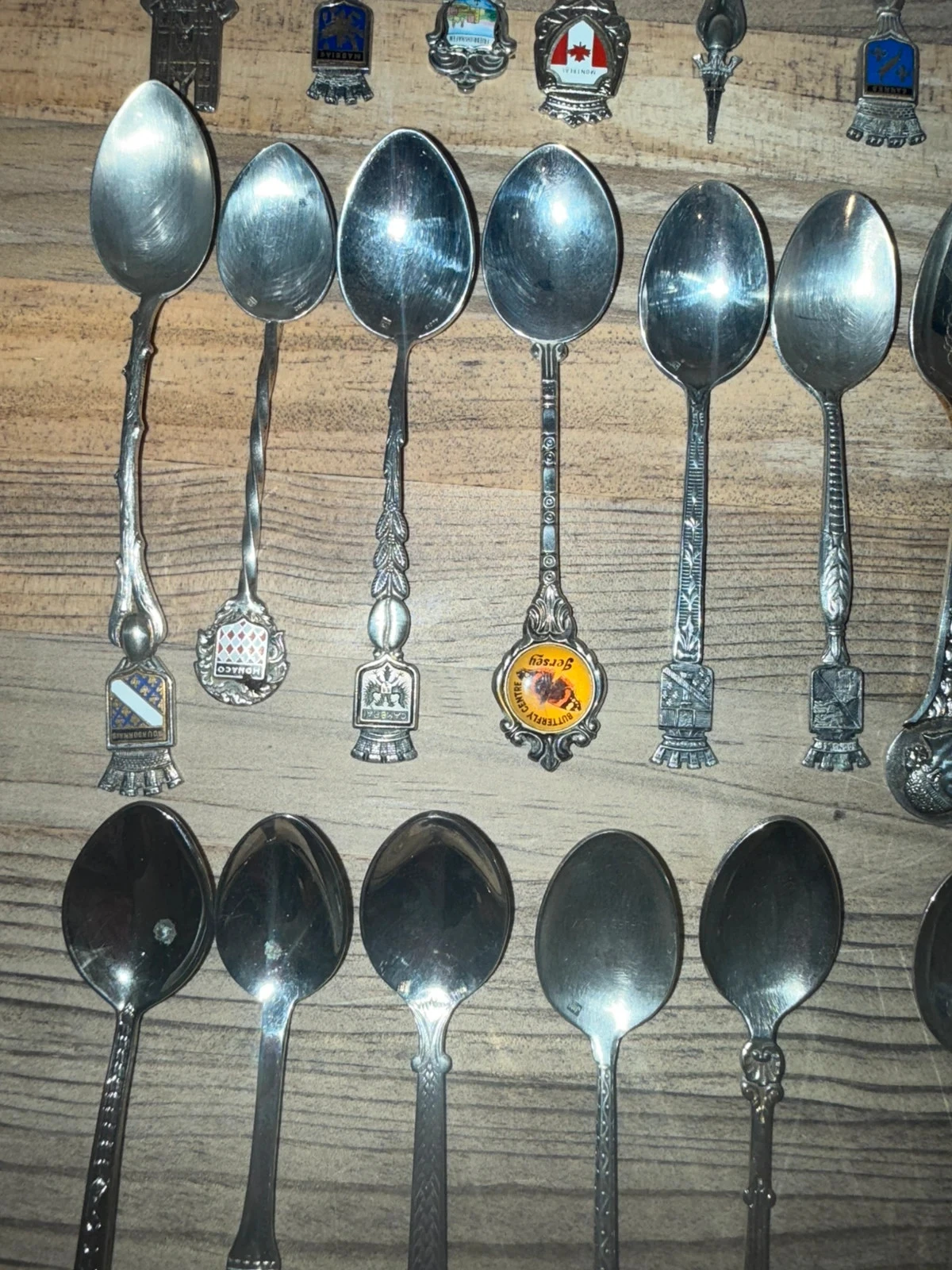 Lots of 36 small collectible spoons from around the world – photo 7